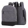 Mochila confeccionada em poliéster, formato 14cm x 38cm x 30cm, bolso frontal com zíper embutido